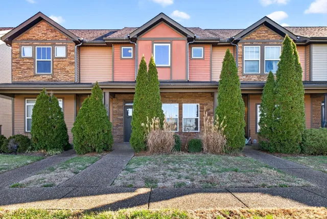 $1,825 | 2220 Smedley Lane, Antioch, TN 37013