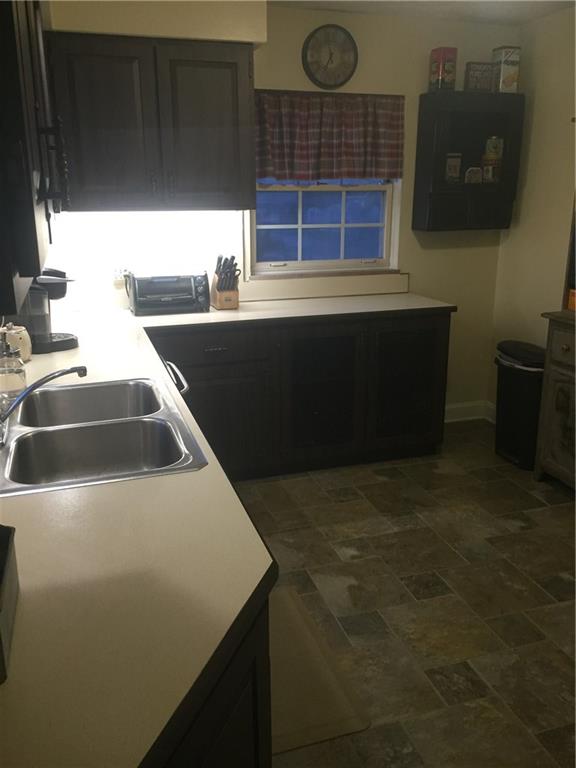 2412 Old Pittsburgh Road New Castle, PA 16101 - Photo 4 of 18
