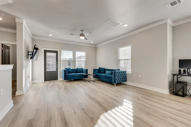 $2,800 | 3348 Santee Street, Plano, TX 75074