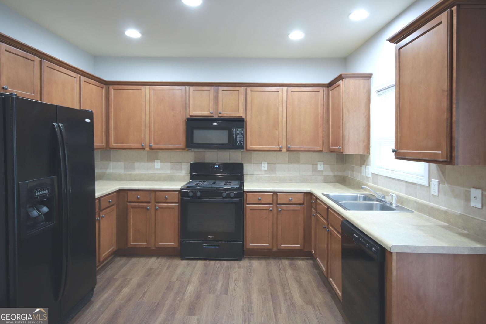442 Crestmont Lane Canton, GA 30114 - Photo 6 of 27