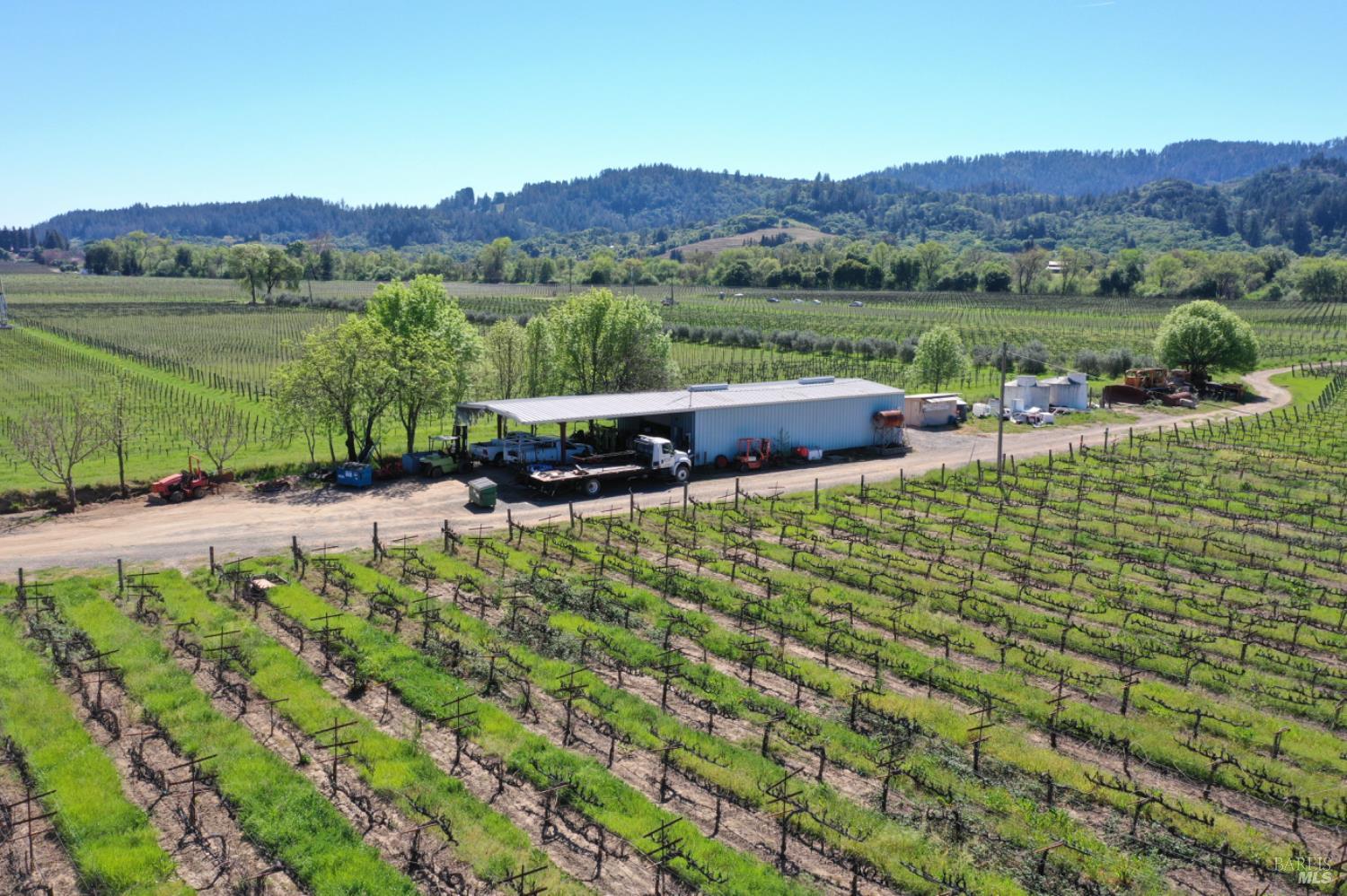 4304 Dry Creek Road Healdsburg, CA 95448 - Photo 13 of 59