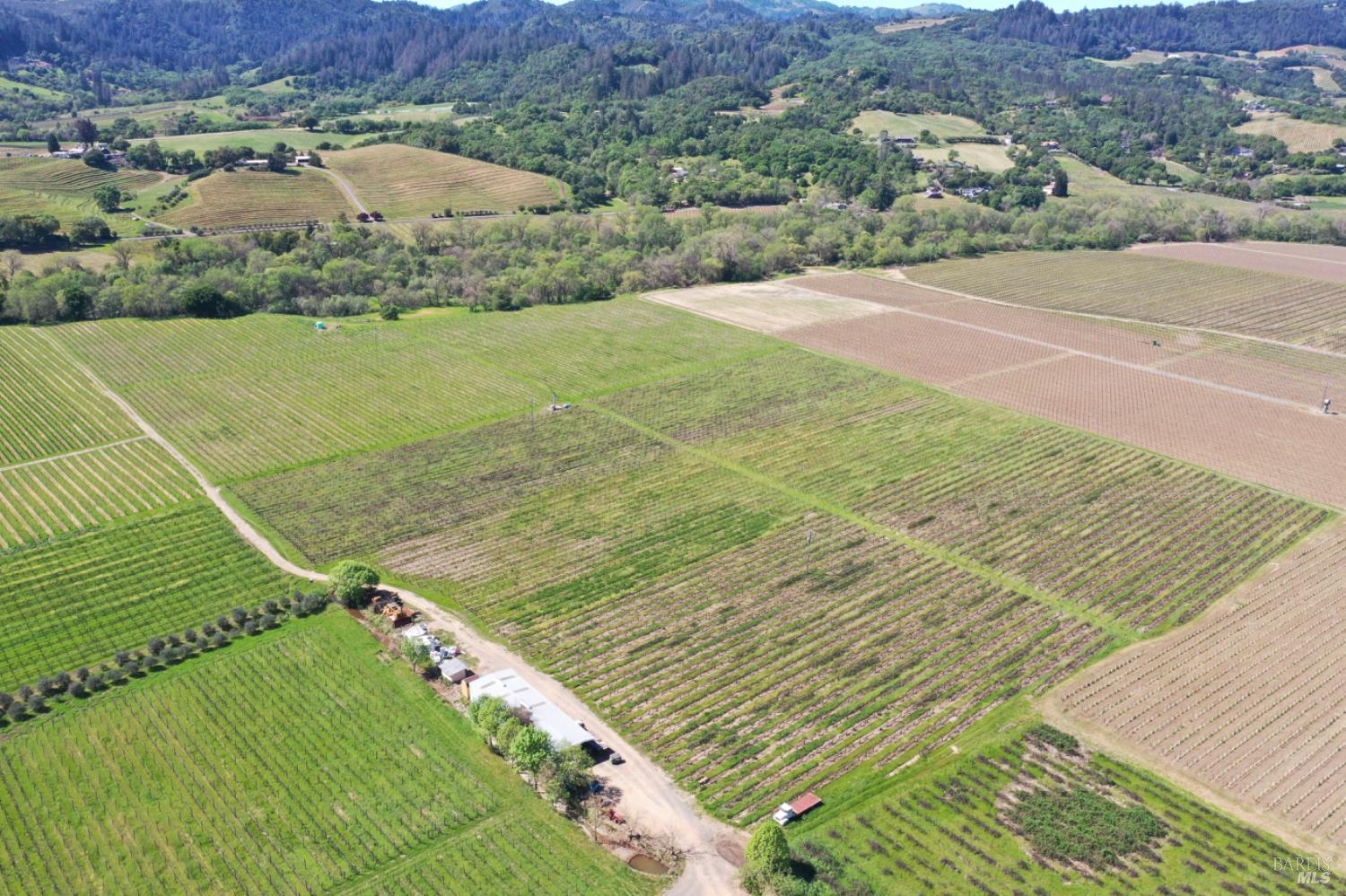 4304 Dry Creek Road Healdsburg, CA 95448 - Photo 29 of 59