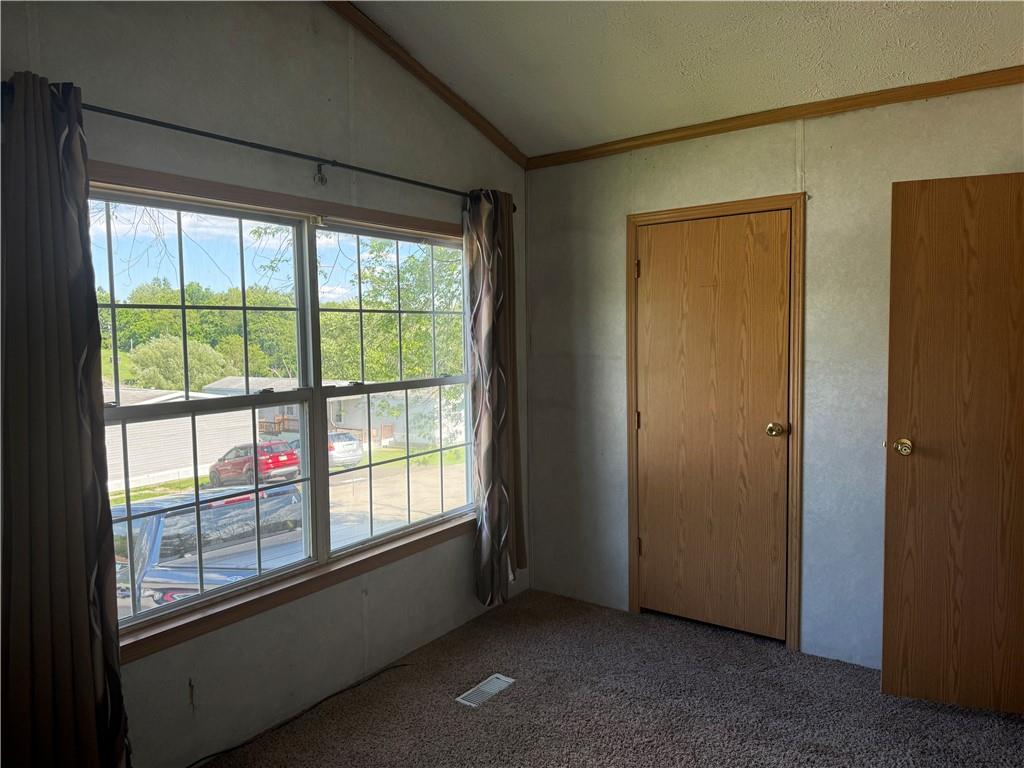 40 Mobile Road Washington, PA 15301 - Photo 16 of 23 Bedroom 2