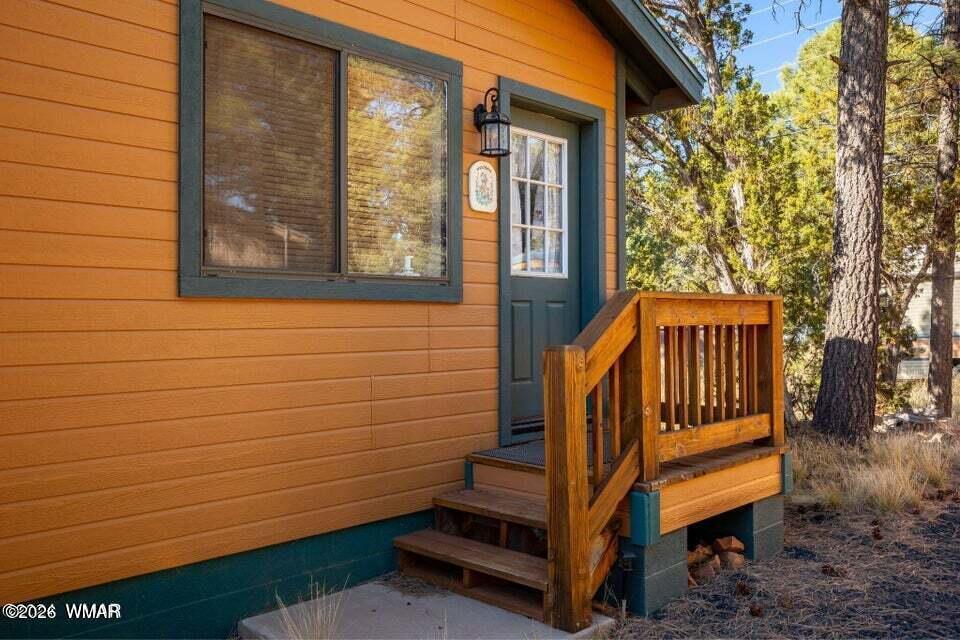 2086 Pinewood Drive Overgaard, AZ 85933 - Photo 6 of 39 Side door close to parking - easy access to driveway and backyard