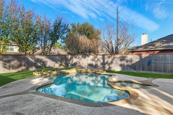 $319,900 | 11946 Solon Springs Drive, Tomball, TX 77375