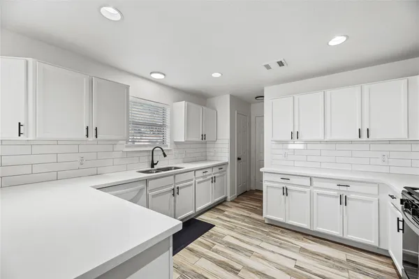 $319,900 | 11946 Solon Springs Drive, Tomball, TX 77375