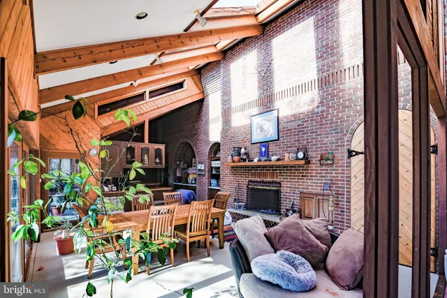 $1,600,000 | 21 Treiber Lane, Harwood, MD 20776