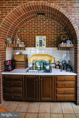 $1,600,000 | 21 Treiber Lane, Harwood, MD 20776