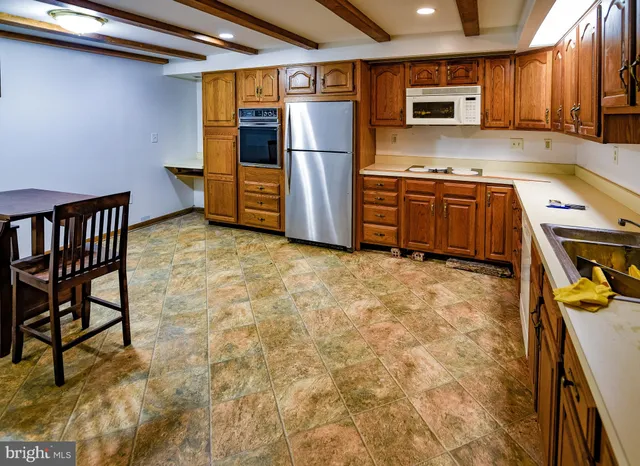 $1,600,000 | 21 Treiber Lane, Harwood, MD 20776