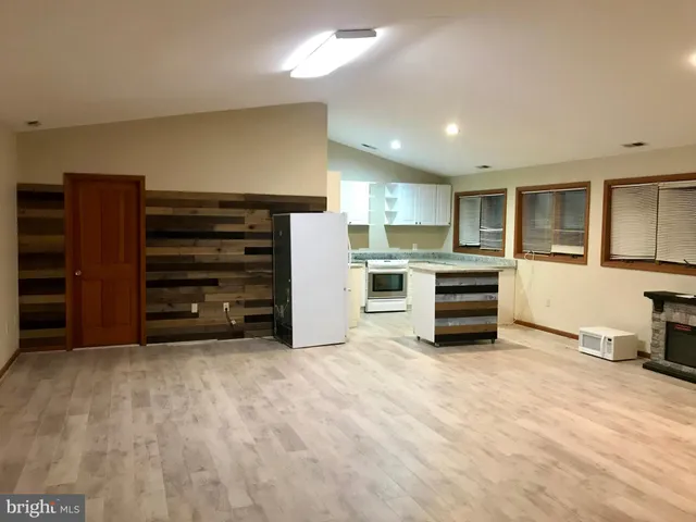 $1,600,000 | 21 Treiber Lane, Harwood, MD 20776