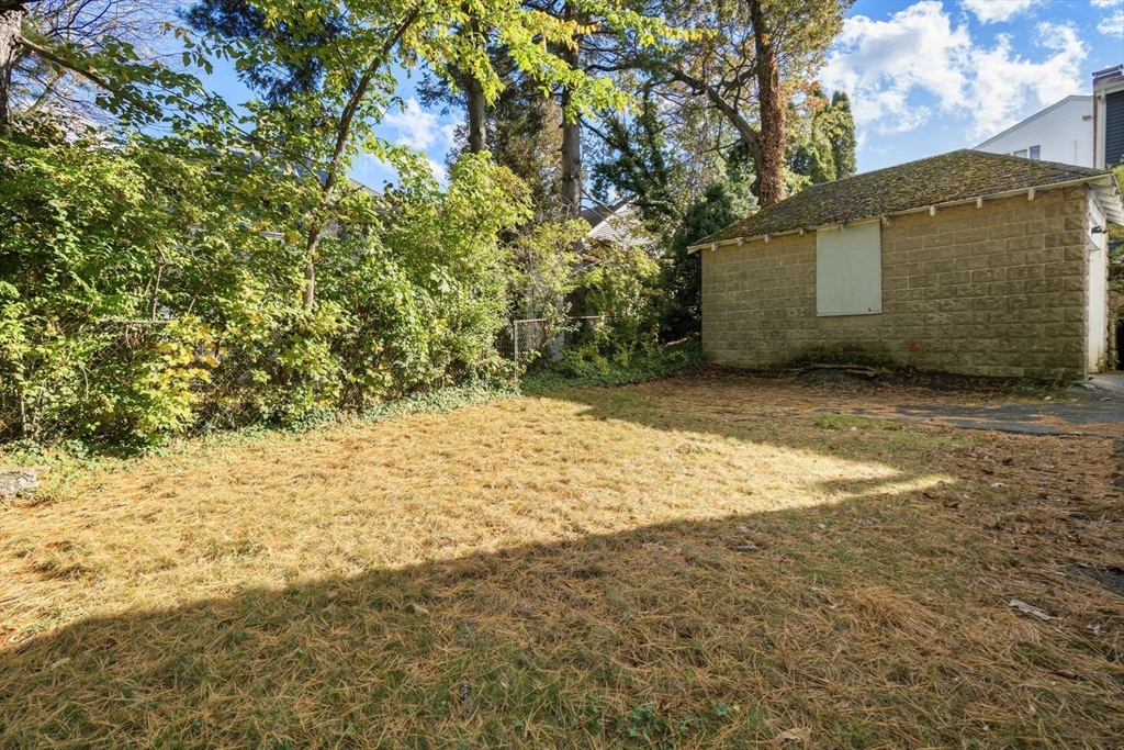 31 Preston Street Malden, MA 02148 - Photo 28 of 30