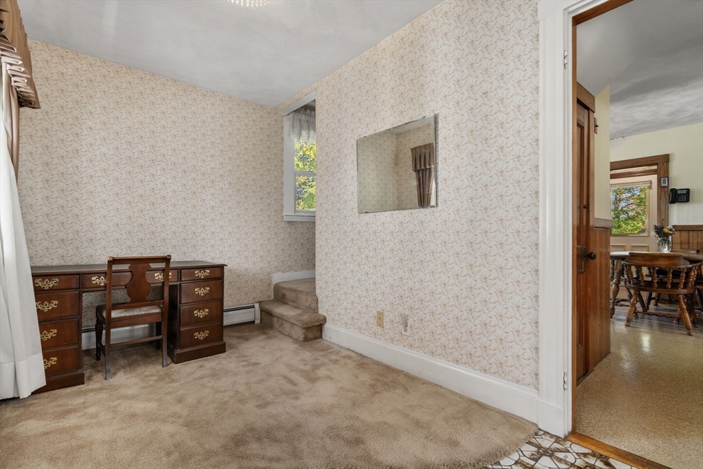 31 Preston Street Malden, MA 02148 - Photo 5 of 30