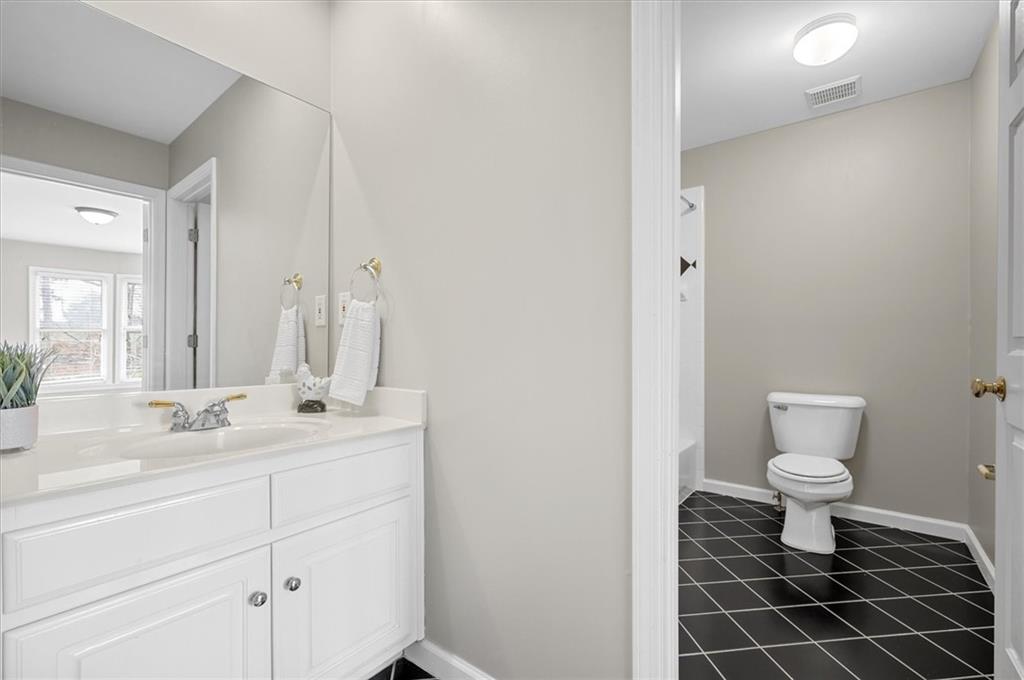 130 Belvedere Court Atlanta, GA 30350 - Photo 47 of 68