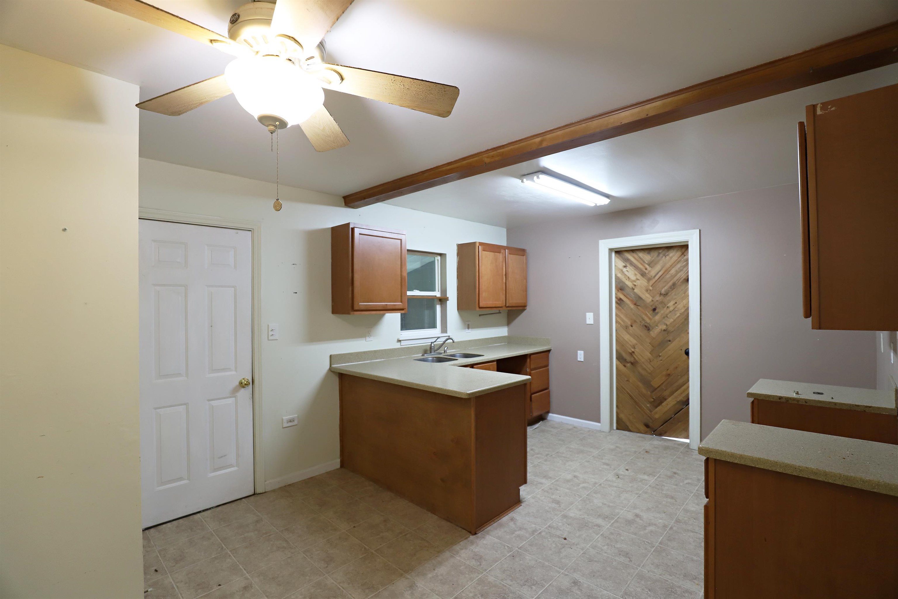 1409 Coutant Street Flushing, MI 48433 - Photo 10 of 26