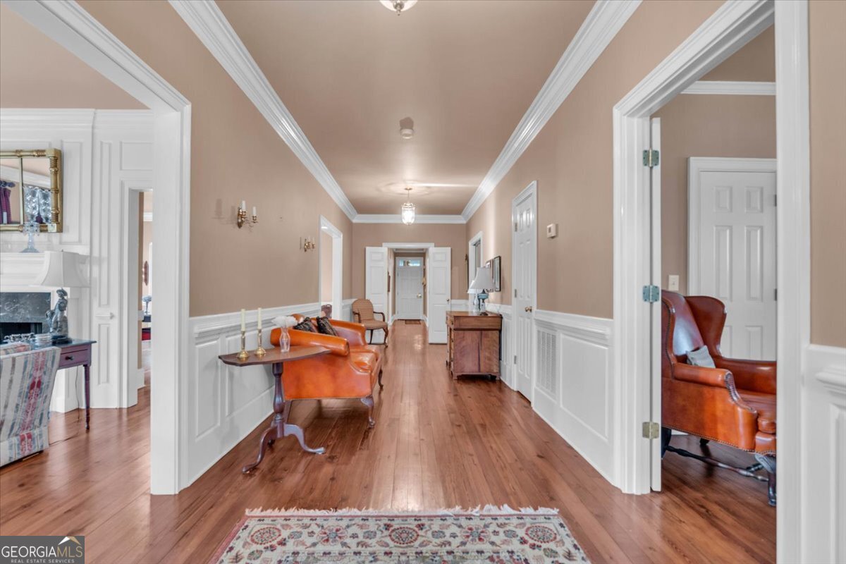 661 East Walton Street Madison, GA 30650 - Photo 5 of 42