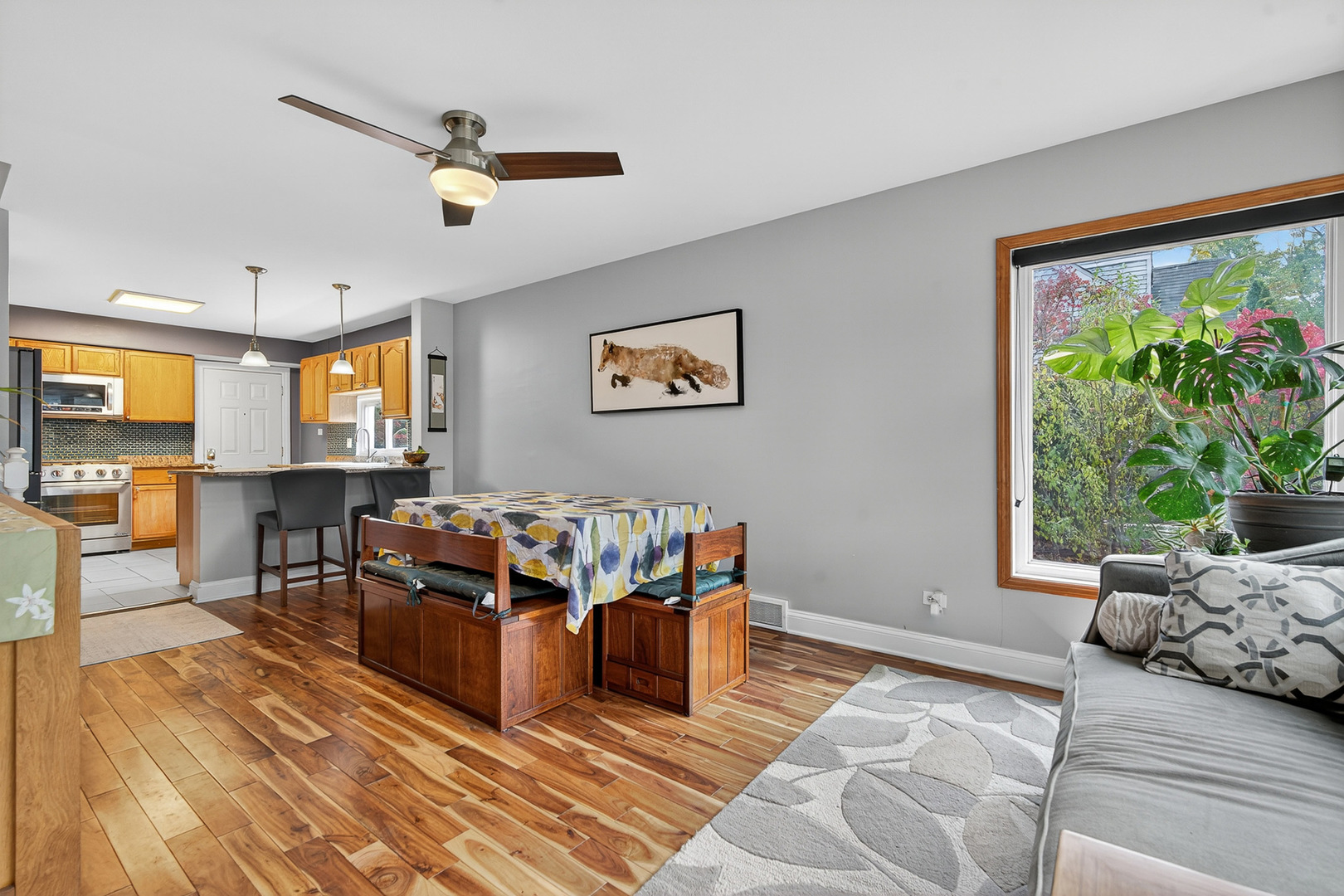 801 Spring Road Elmhurst, IL 60126 - Photo 3 of 26