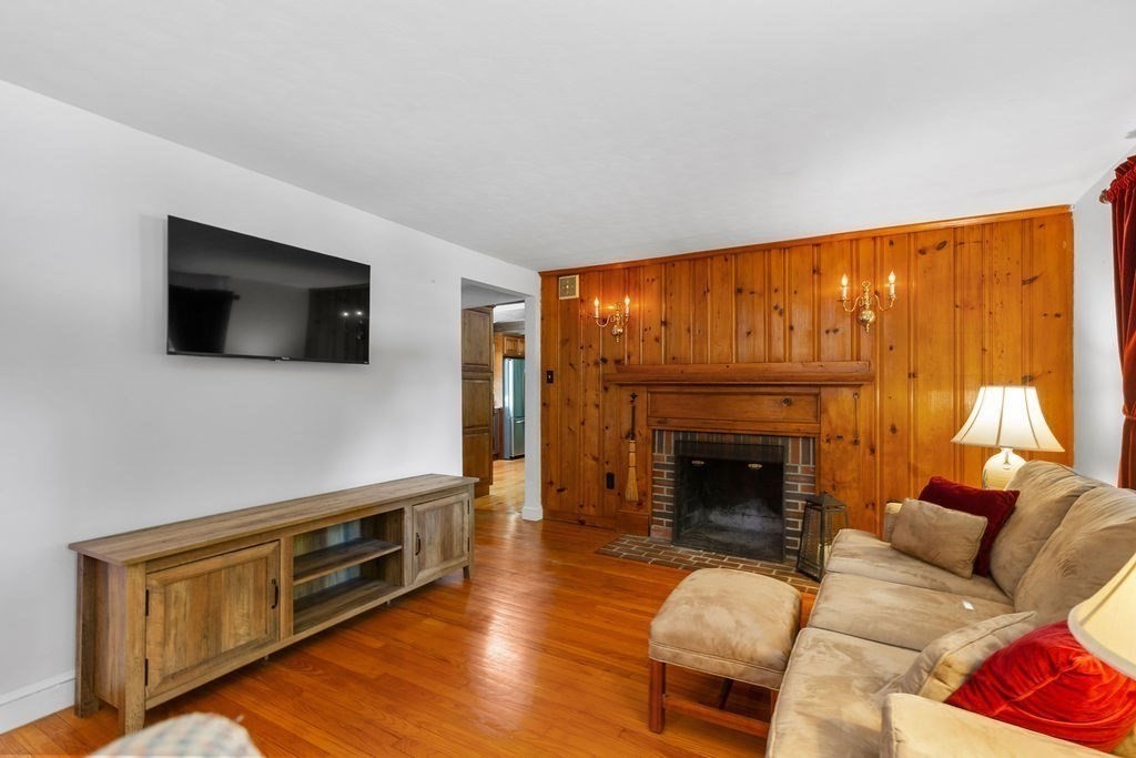 15 Clark Road Bourne, MA 02562 - Photo 15 of 41