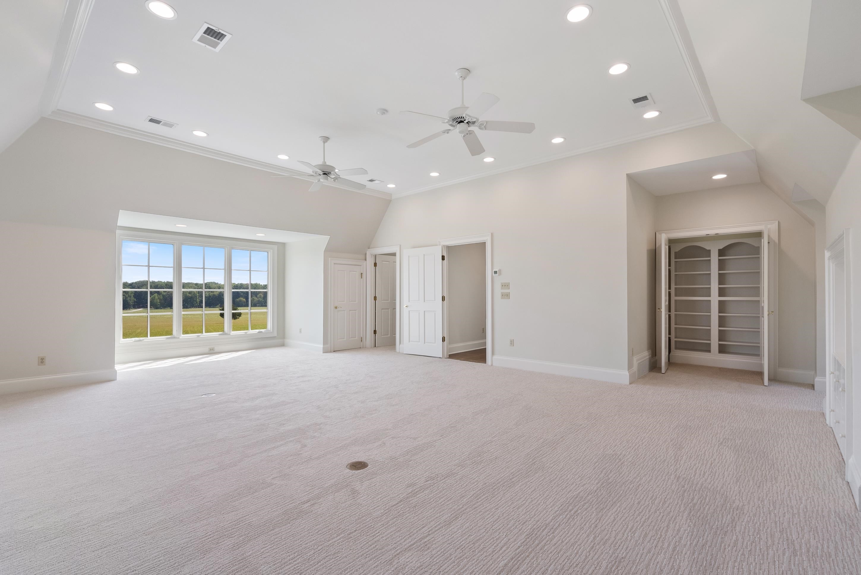 1800 North Collierville Arlington Road Eads, TN 38028 - Photo 28 of 40 a view of an empty room with a window