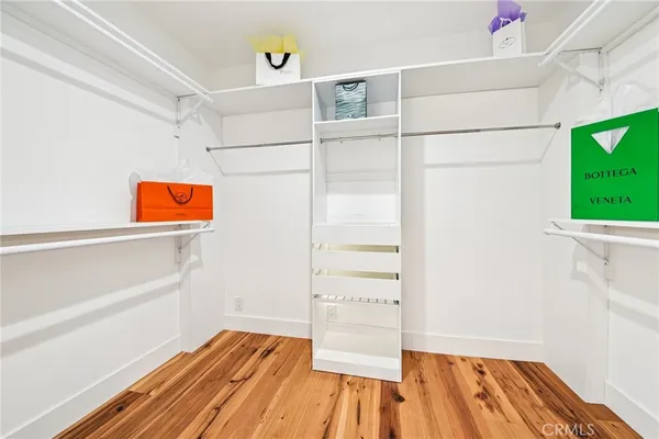 $1,799,999 | 8454 Naylor Avenue, Los Angeles, CA 90045