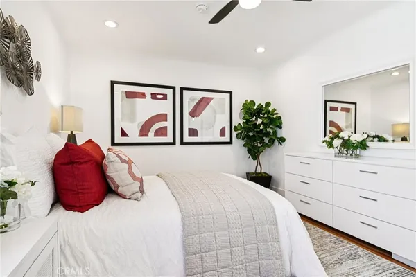 $1,799,999 | 8454 Naylor Avenue, Los Angeles, CA 90045