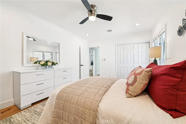 $1,799,999 | 8454 Naylor Avenue, Los Angeles, CA 90045