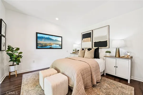 $1,799,999 | 8454 Naylor Avenue, Los Angeles, CA 90045