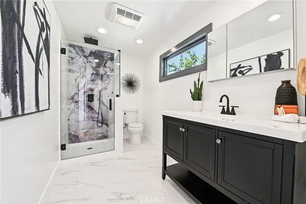 $1,799,999 | 8454 Naylor Avenue, Los Angeles, CA 90045