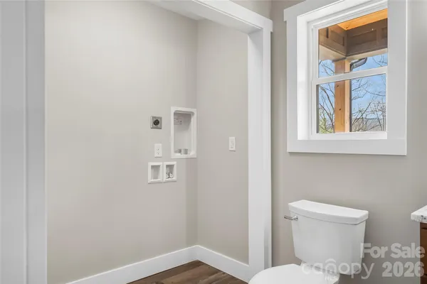 a bathroom with a toilet
