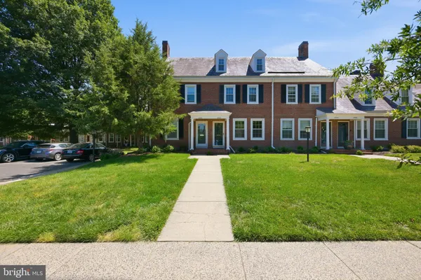 $770,000 | 4532 34th Street South, Arlington, VA 22206
