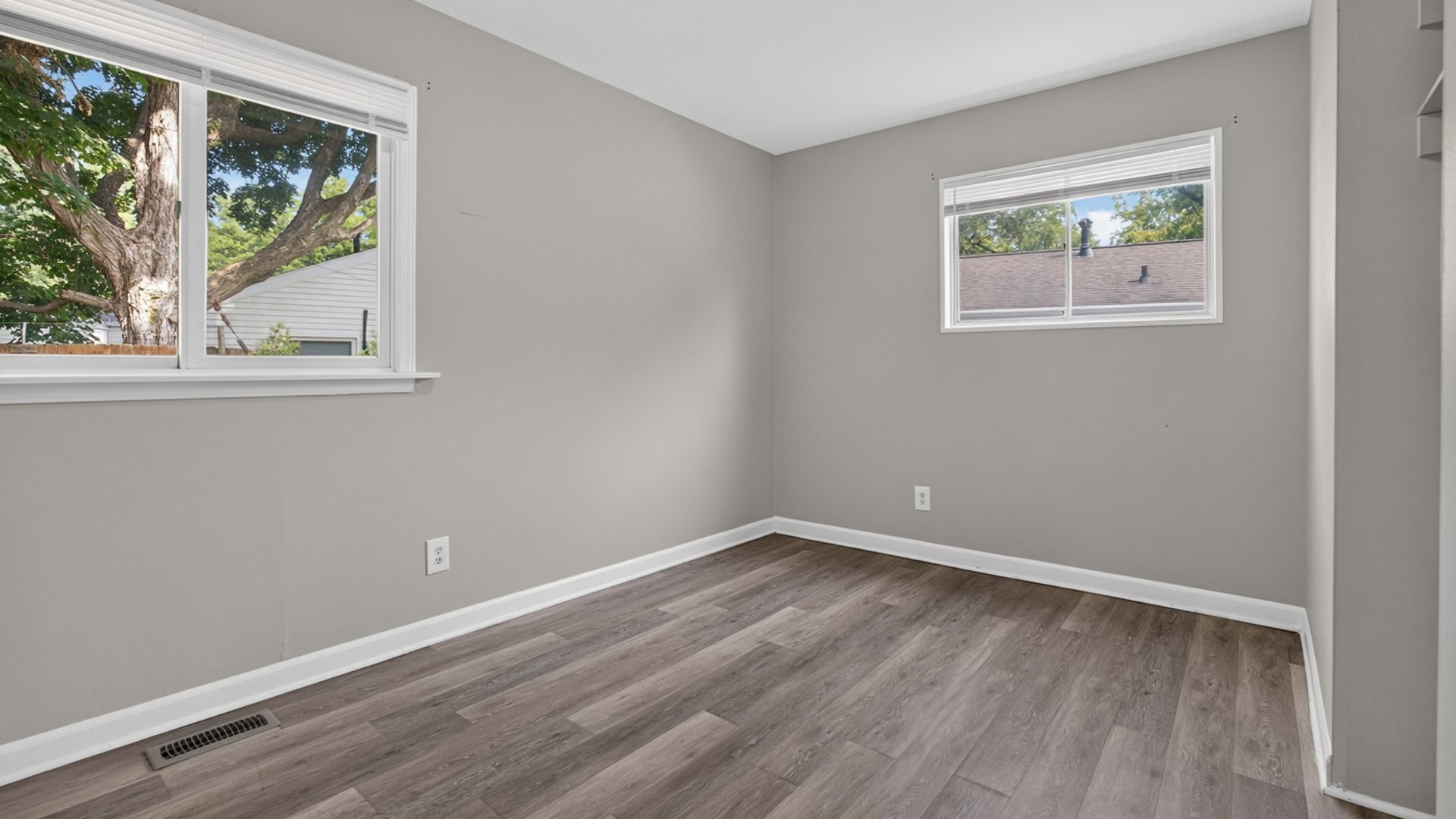 29 Norwood Avenue Normal, IL 61761 - Photo 12 of 28