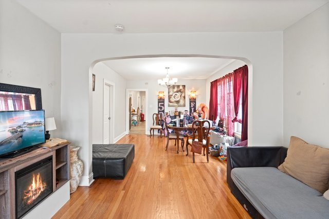 6918 South Talman Avenue, Unit 2 Chicago, IL 60629 - Photo 4 of 7