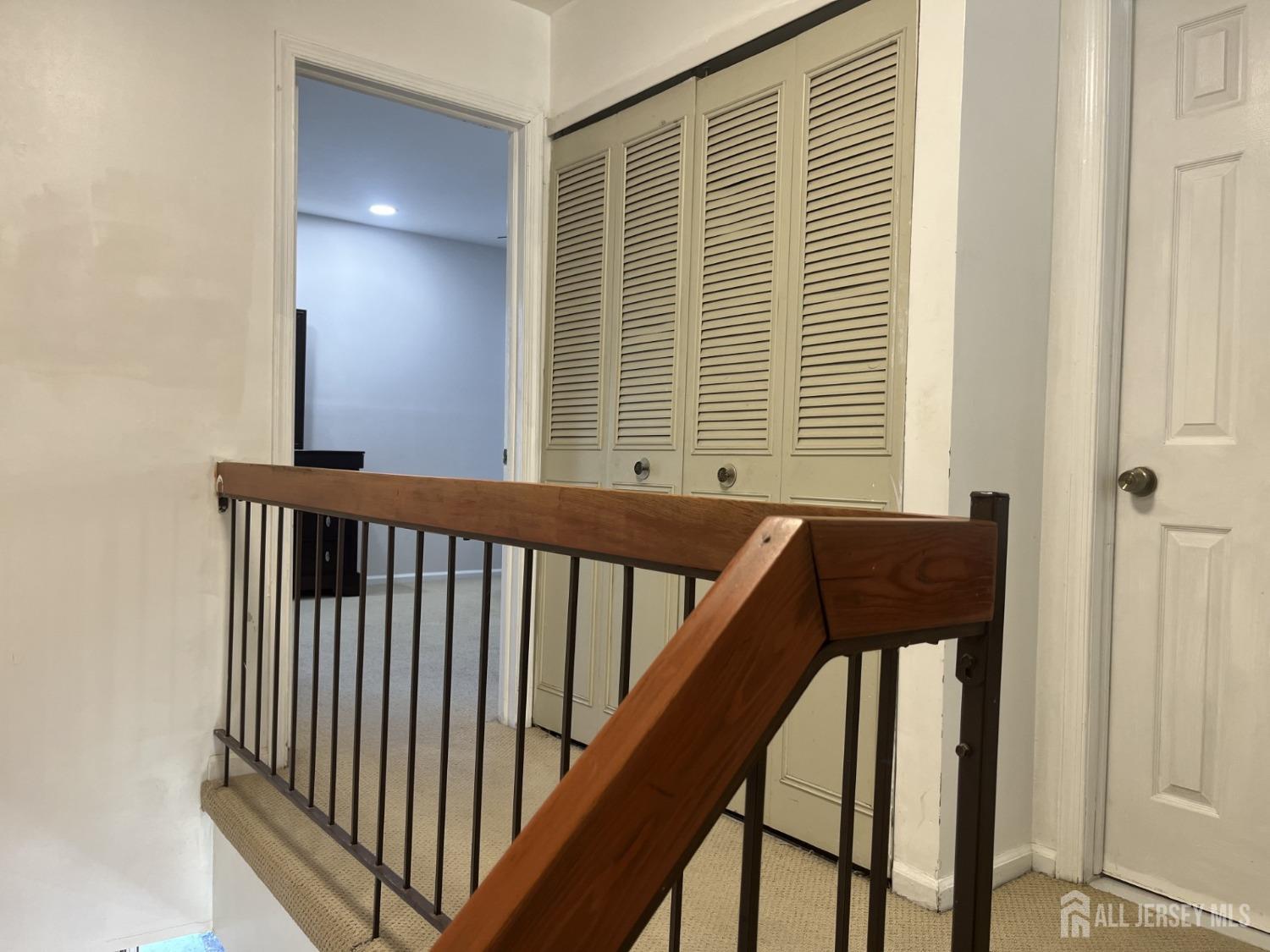 1505 Timber Oaks Road Edison, NJ 08820 - Photo 14 of 27 a view of a balcony with wooden floor