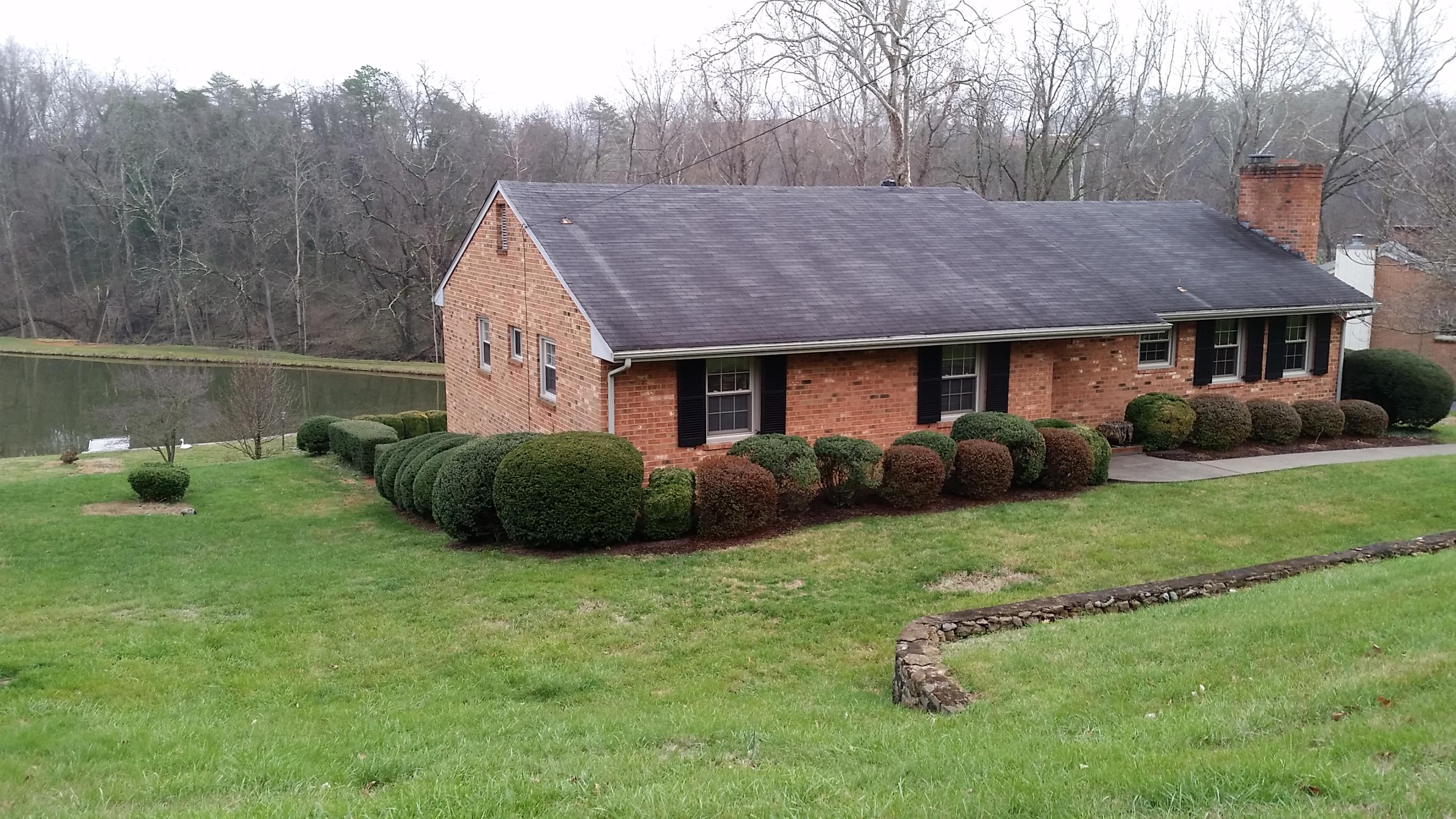 1540 Coral Ridge Road Southwest Roanoke, VA 24018 - Photo 2 of 34 20151222_160849