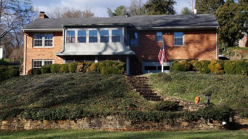 1540 Coral Ridge Road Southwest Roanoke, VA 24018 - Photo 12 of 34 131