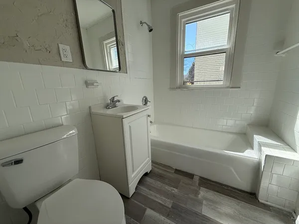 $3,500 | 68 Ash Street, Unit 1, Brockton, MA 02301