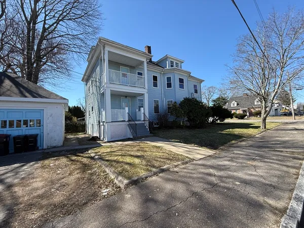 $3,500 | 68 Ash Street, Unit 1, Brockton, MA 02301