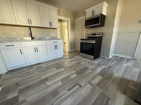 $3,500 | 68 Ash Street, Unit 1, Brockton, MA 02301