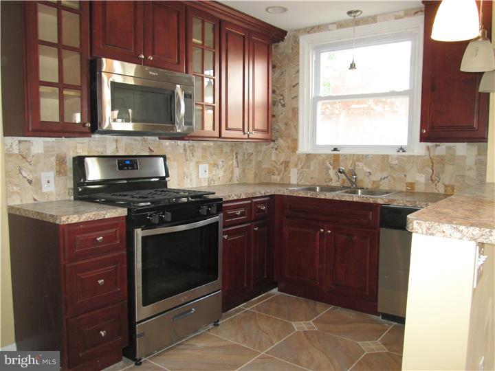 7973 Rugby Street Philadelphia, PA 19150 - Photo 7 of 25 Gallery Image 7