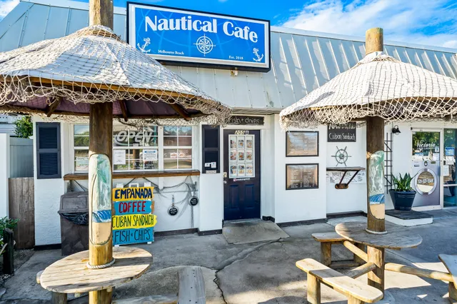 $1,800,000 | 837 Hickory Street, Melbourne, FL 32901