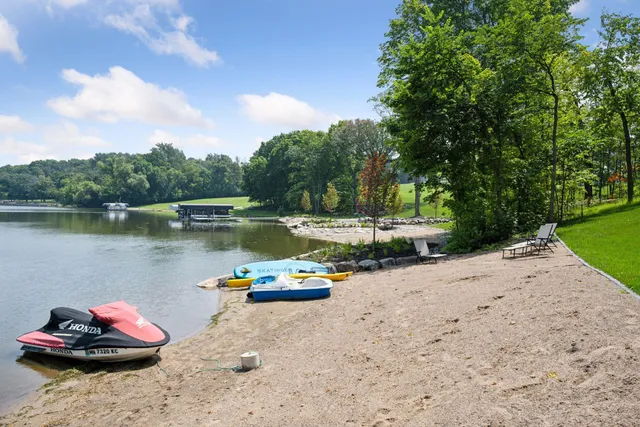 $3,175,000 | 2101 Bridgevine Court, Independence, MN 55359