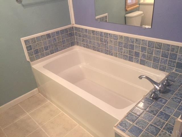 5038 Jeffery Road Milton, FL 32570 - Photo 12 of 25 Gallery Image 12
