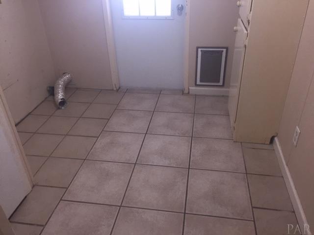 5038 Jeffery Road Milton, FL 32570 - Photo 18 of 25 Gallery Image 18