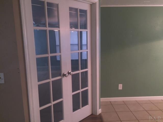 5038 Jeffery Road Milton, FL 32570 - Photo 6 of 25 Gallery Image 6