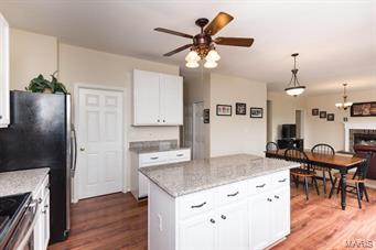 1770 Spring View Terrace Ballwin, MO 63021 - Photo 12 of 34