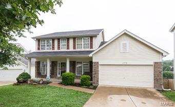 1770 Spring View Terrace Ballwin, MO 63021 - Photo 2 of 34