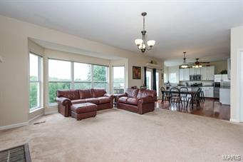 1770 Spring View Terrace Ballwin, MO 63021 - Photo 8 of 34