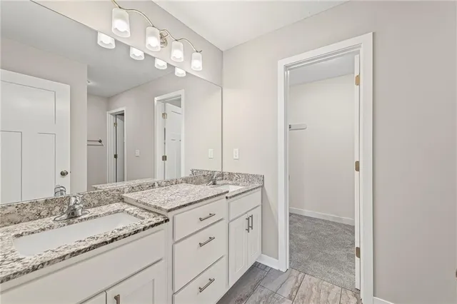 $330,000 | 10720 East 46th Terrace, Kansas City, MO 64133