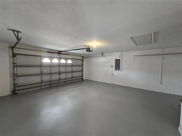 $1,995 | 545 Summer Sails Drive, Valrico, FL 33594