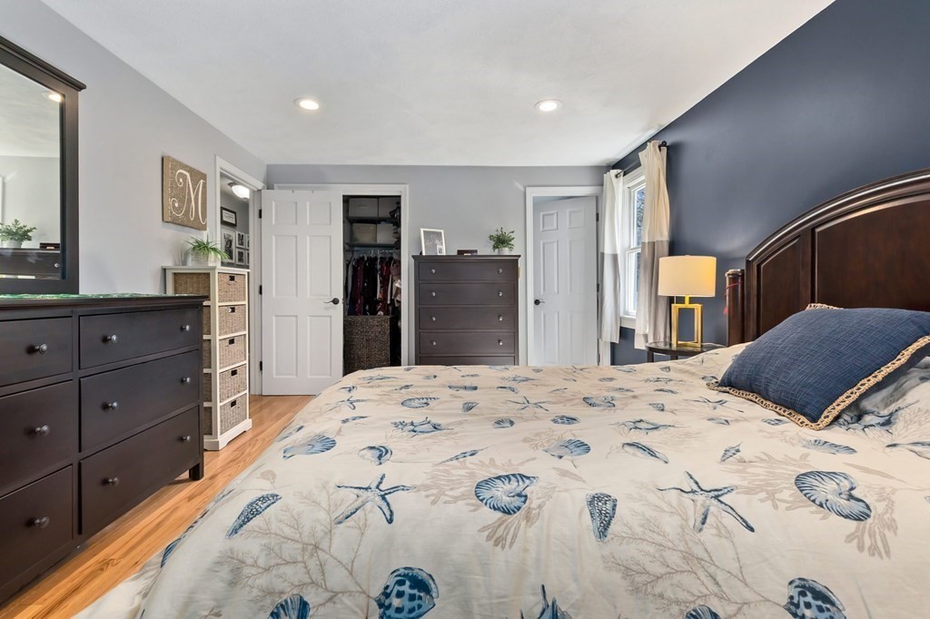 8 Cobblers Lane Beverly, MA 01915 - Photo 13 of 36