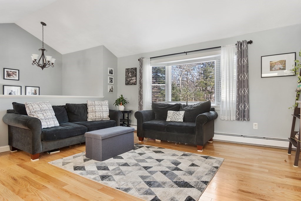 8 Cobblers Lane Beverly, MA 01915 - Photo 10 of 36